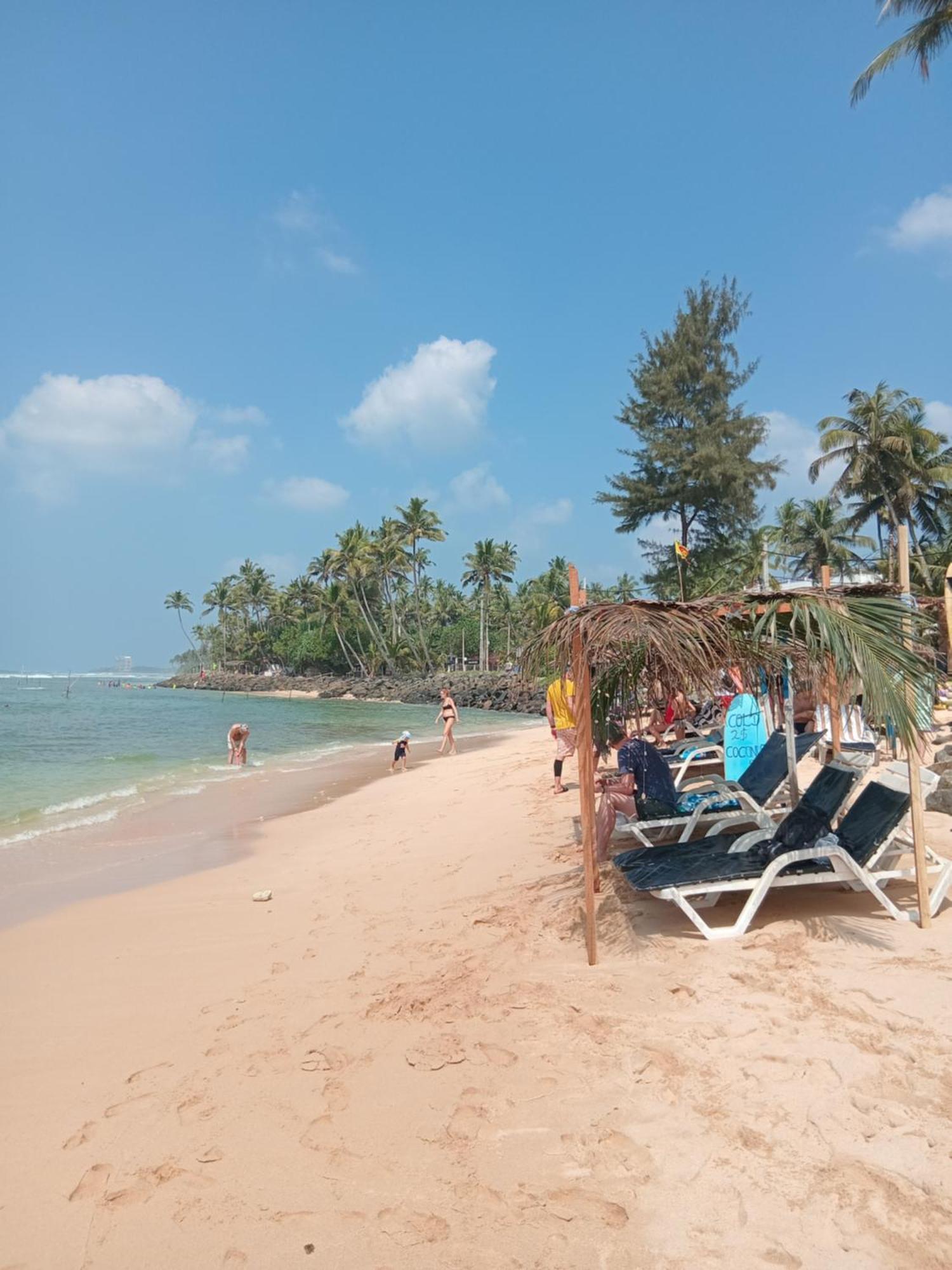 Crystal Wave Holiday Resort Polhena ماتارا المظهر الخارجي الصورة