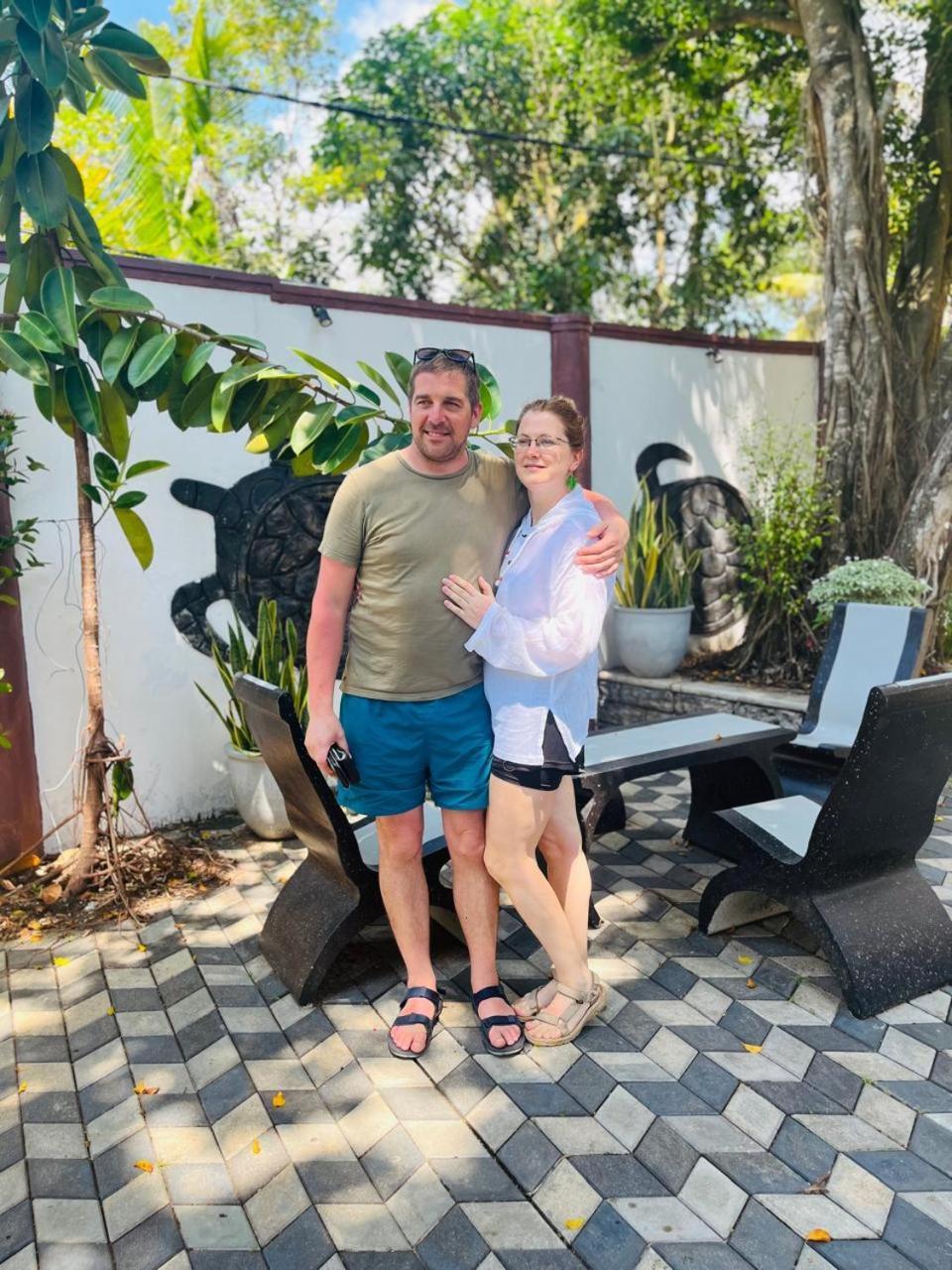 Crystal Wave Holiday Resort Polhena ماتارا المظهر الخارجي الصورة